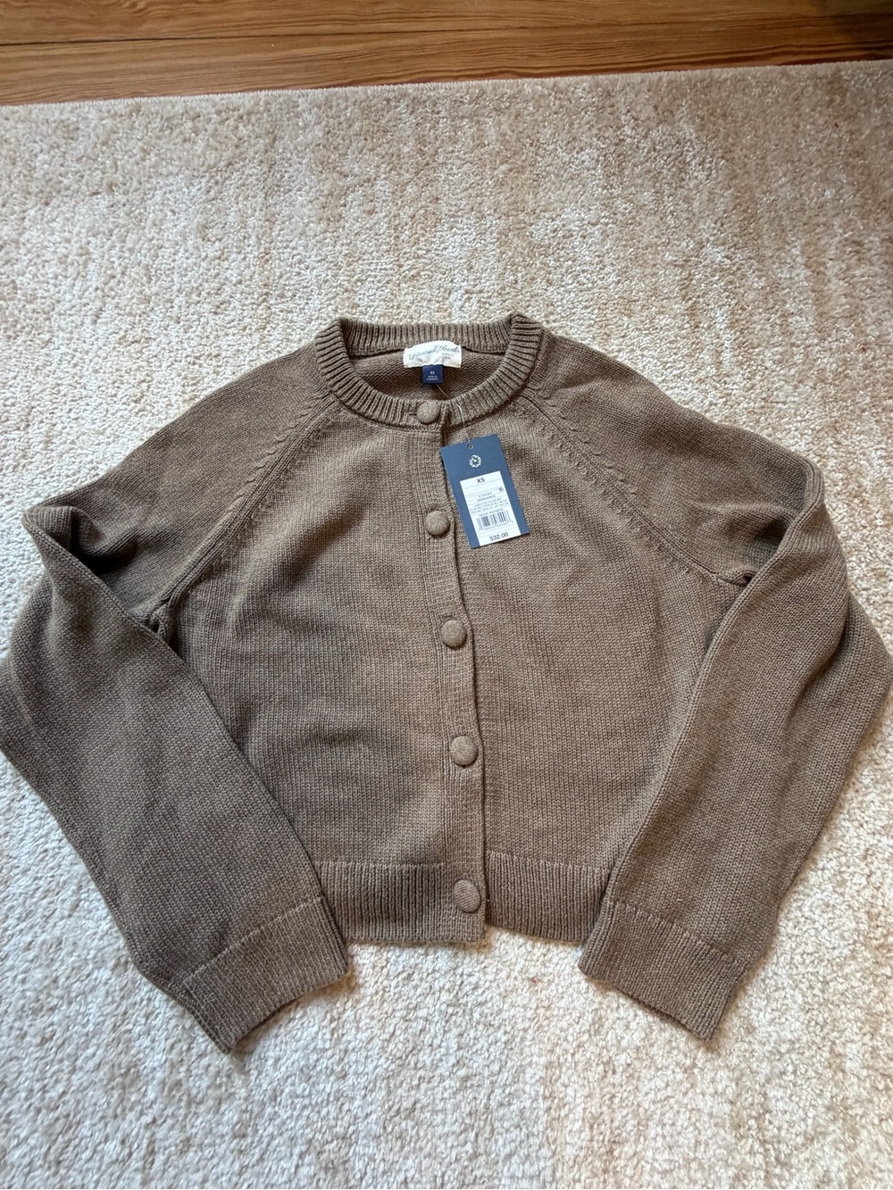 Universal Thread Cropped Button-Front Cardigan in Taupe Brown